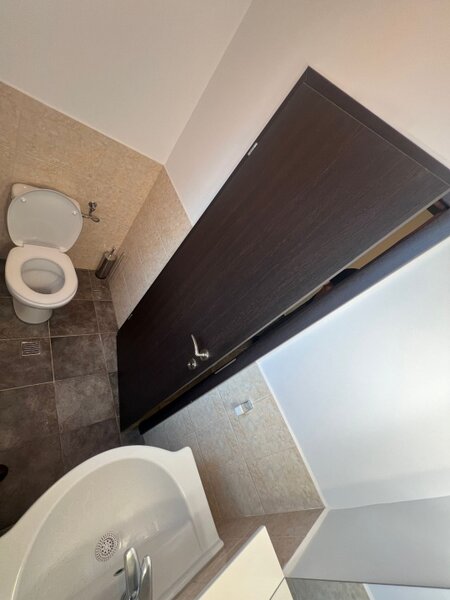 Pipera, Porsche, Cortina North, casa tip duplex, 5 camere,  260 mp.